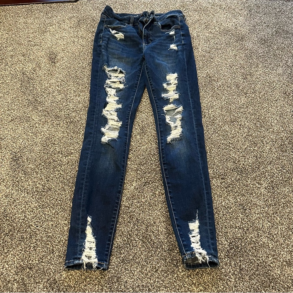 American eagle skinny jeans, distressed look